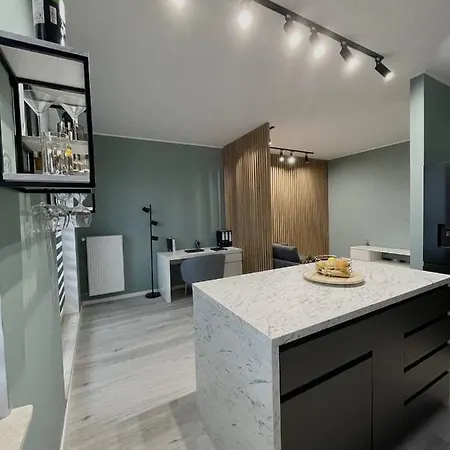 Apartament W Ilawie Z Winda I Parkingiem Διαμέρισμα